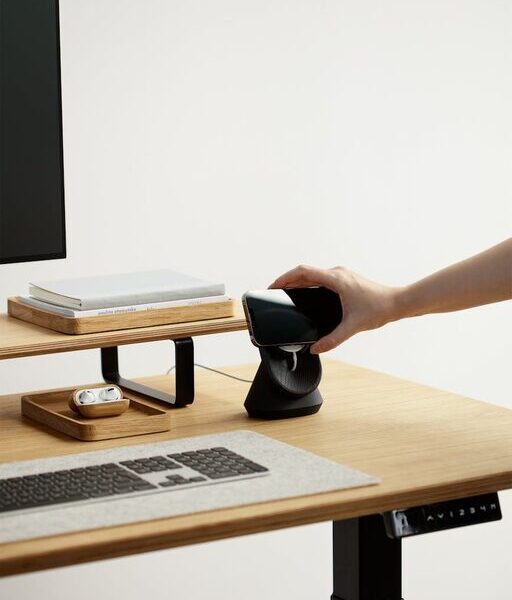 How to Create a Cozy and Productive Home Office Environment